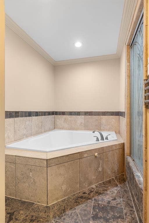 2100 Caddo Street, Dallas, TX 75204