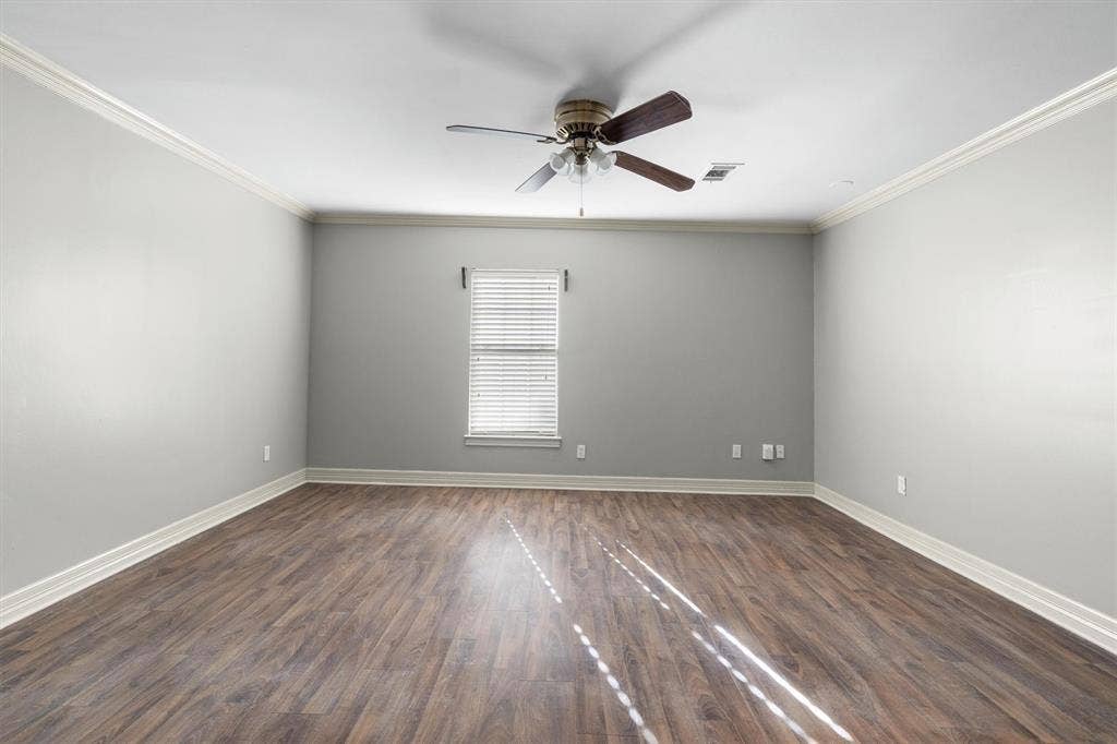 2100 Caddo Street, Dallas, TX 75204