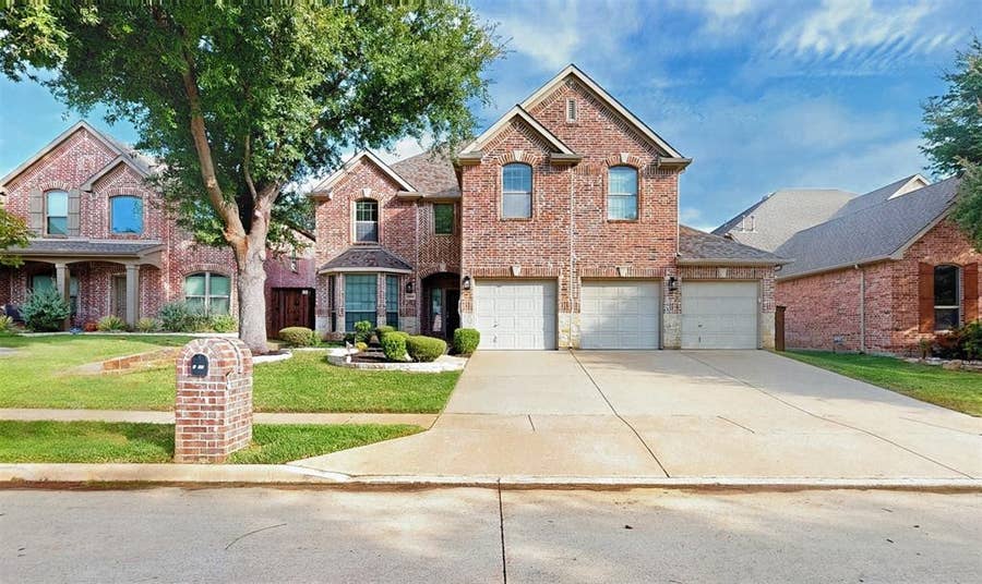 Property photo for 4400 Delaina Drive, Flower Mound, TX