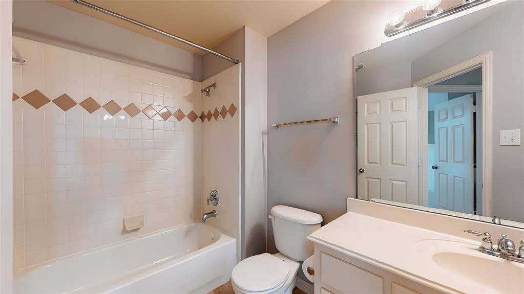 4400 Delaina Drive, Flower Mound, TX 75022 4400 Delaina Drive, Flower Mound, TX 75022