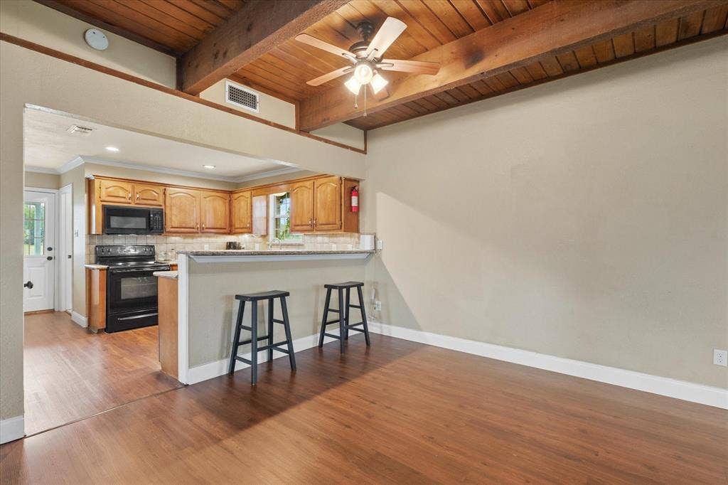 9 Amanda Lane, Rockwall, TX 75032 9 Amanda Lane, Rockwall, TX 75032