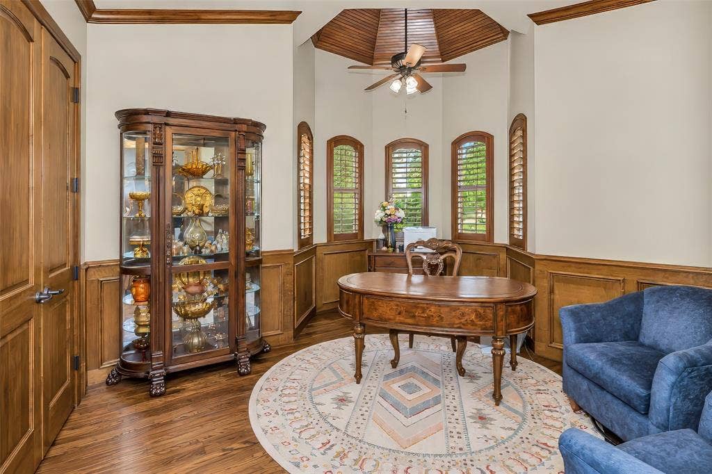 6620 Cedar Grove Drive, North Richland Hills, TX 76182 Formal study/office featuring wainscot detailing and rotunda.