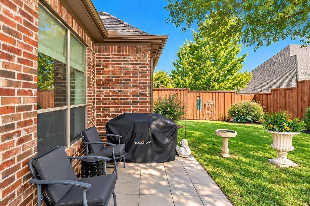 6620 Cedar Grove Drive, North Richland Hills, TX 76182 This open patio area is ideal for grilling out!