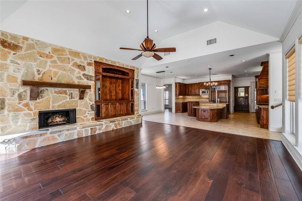 6705 Thorntree Drive, McKinney, TX 75072 6705 Thorntree Drive, McKinney, TX 75072