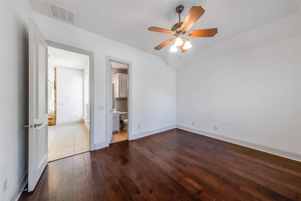 6705 Thorntree Drive, McKinney, TX 75072 6705 Thorntree Drive, McKinney, TX 75072