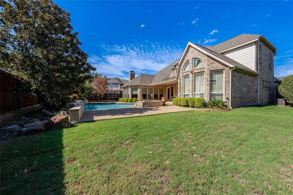 6705 Thorntree Drive, McKinney, TX 75072 6705 Thorntree Drive, McKinney, TX 75072