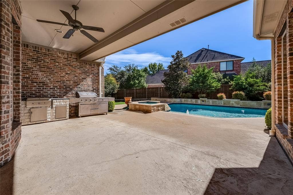 6705 Thorntree Drive, McKinney, TX 75072 6705 Thorntree Drive, McKinney, TX 75072