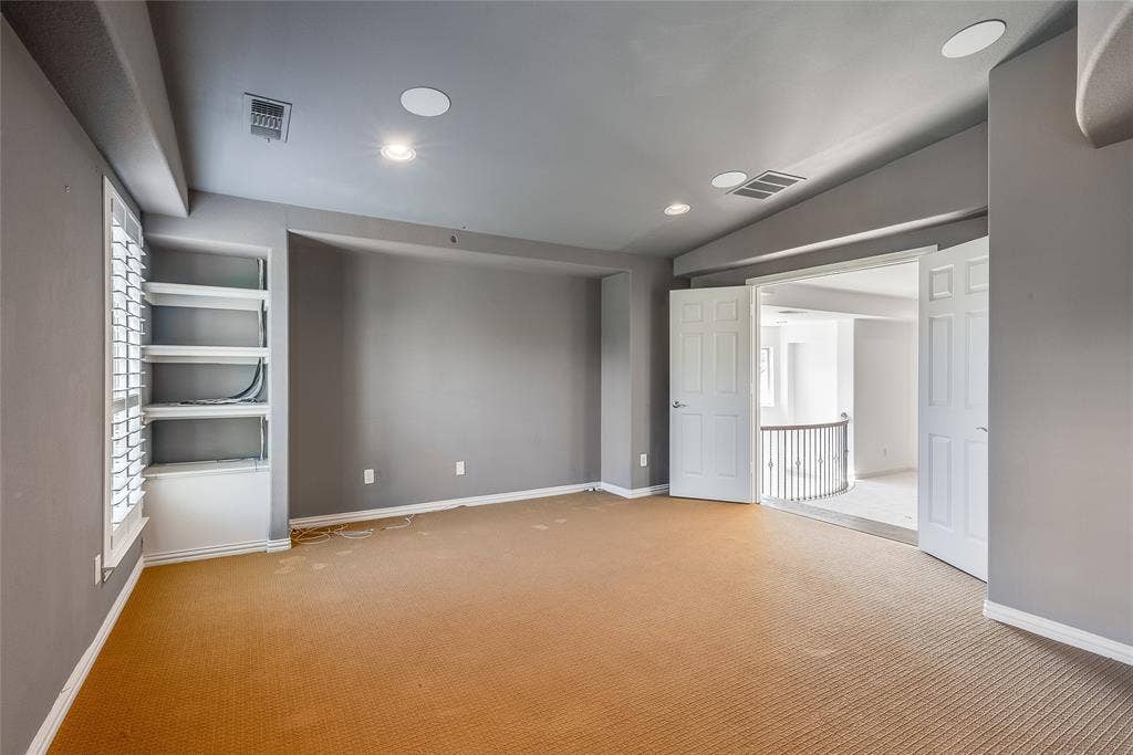 6705 Thorntree Drive, McKinney, TX 75072 6705 Thorntree Drive, McKinney, TX 75072