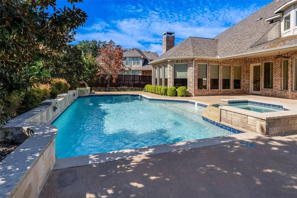 6705 Thorntree Drive, McKinney, TX 75072 6705 Thorntree Drive, McKinney, TX 75072