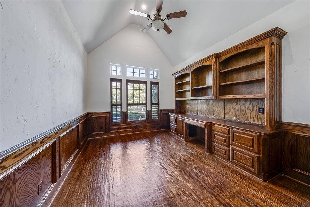 6705 Thorntree Drive, McKinney, TX 75072 6705 Thorntree Drive, McKinney, TX 75072