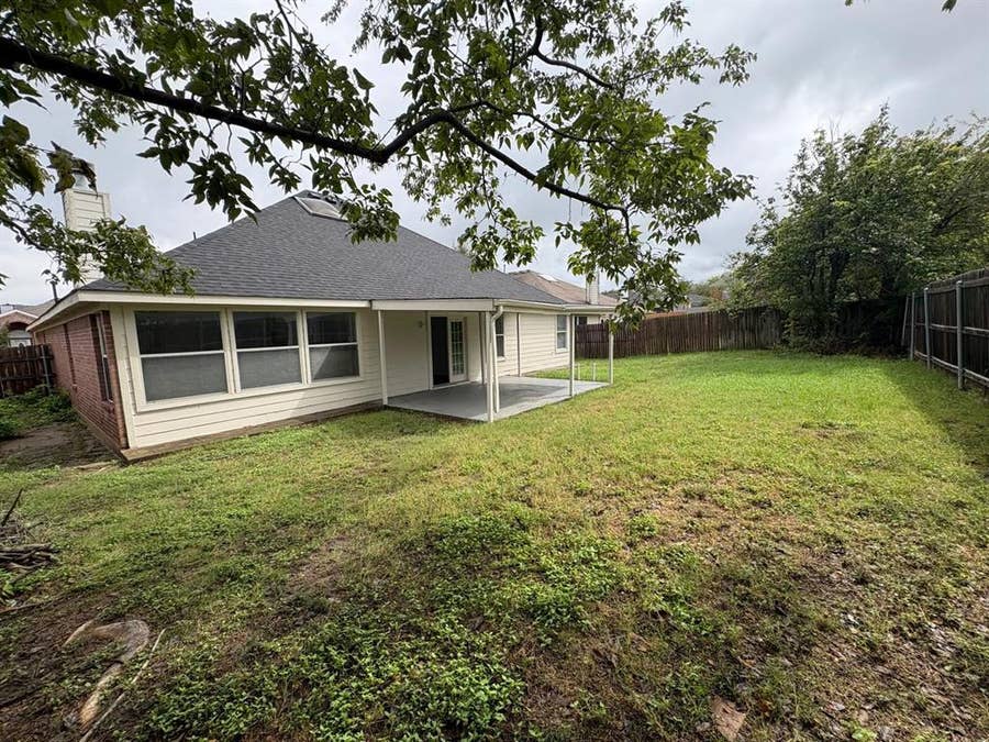 Property photo for 6426 St Leonard Drive, Arlington, TX