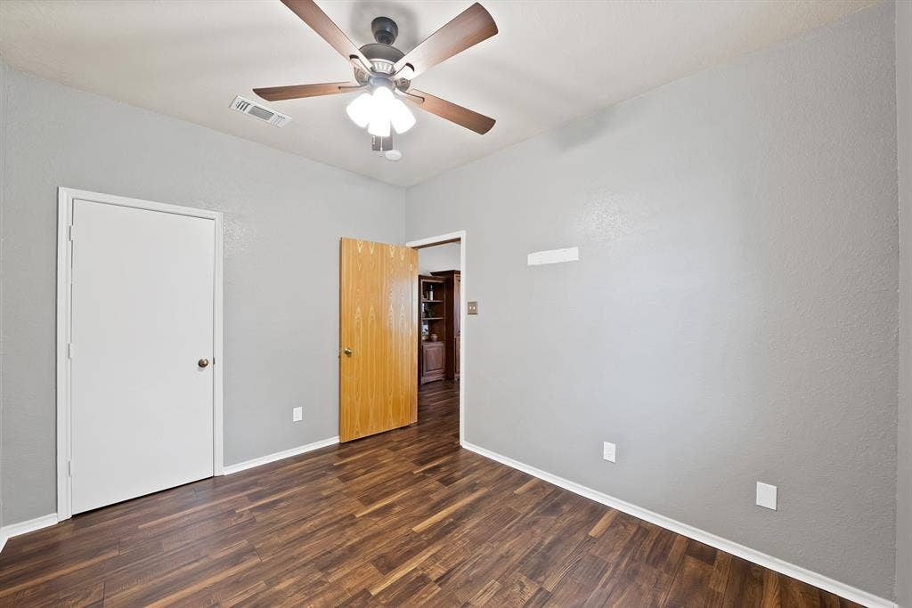 146 Private Road 1525, Bridgeport, TX 76426