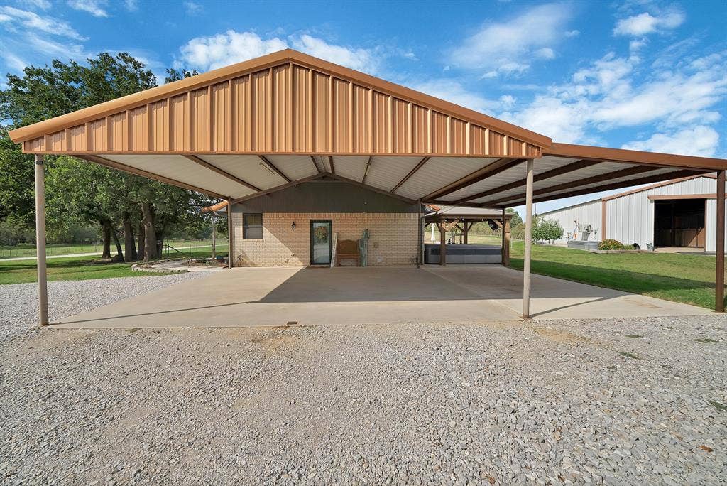 146 Private Road 1525, Bridgeport, TX 76426