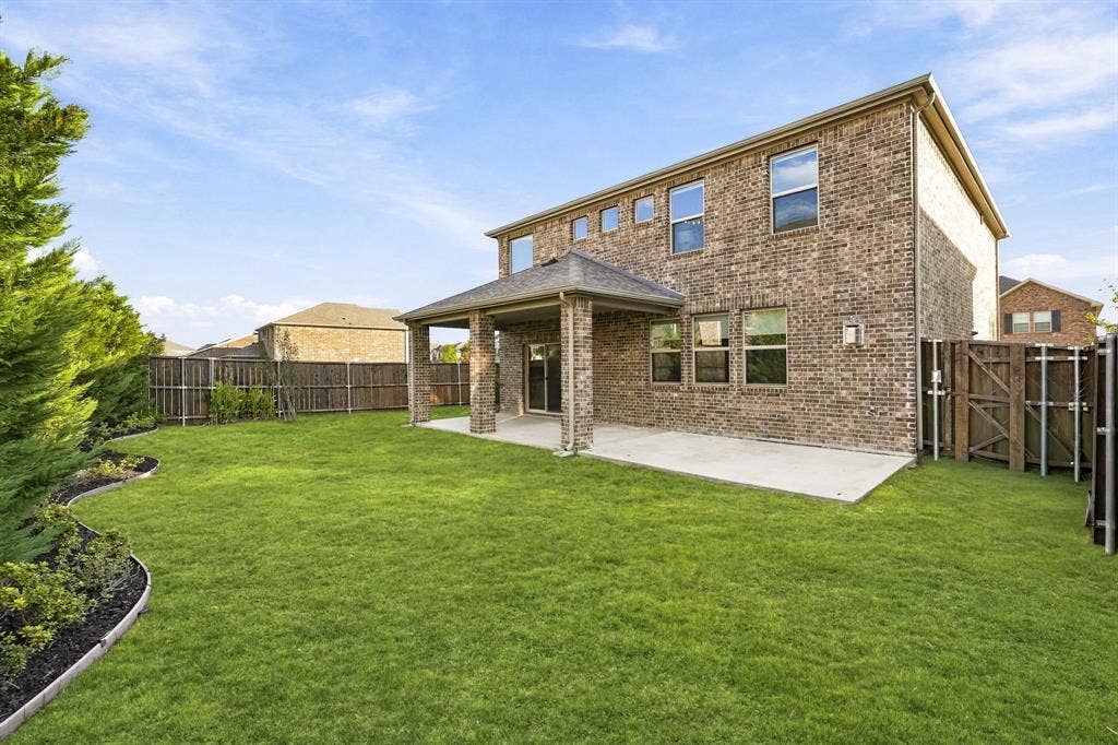 2329 Bella Court, Carrollton, TX 75010