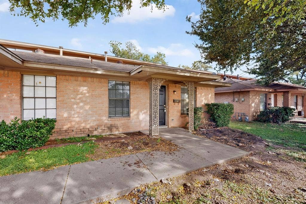 910 N Nursery Road, Irving, TX 75061 910 N Nursery Road, Irving, TX 75061