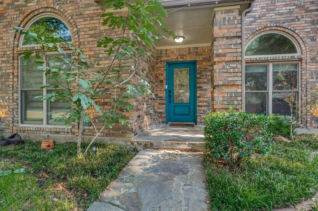 755 Red River Trail, Irving, TX 75063 755 Red River Trail, Irving, TX 75063
