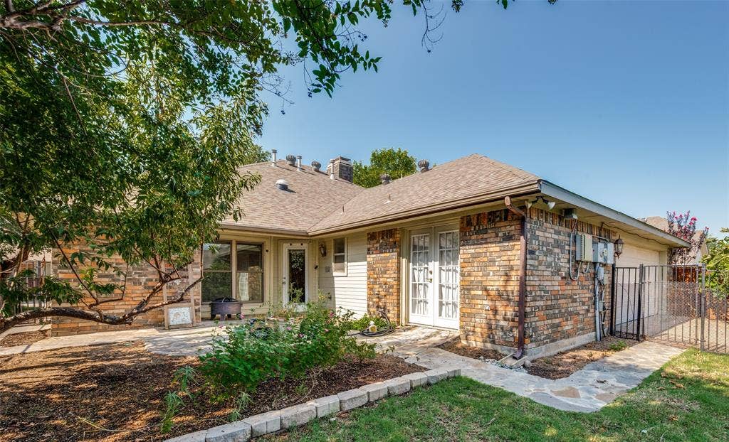 755 Red River Trail, Irving, TX 75063 755 Red River Trail, Irving, TX 75063