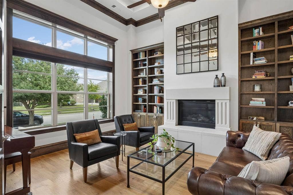 917 Lake Carillon Lane, Southlake, TX 76092