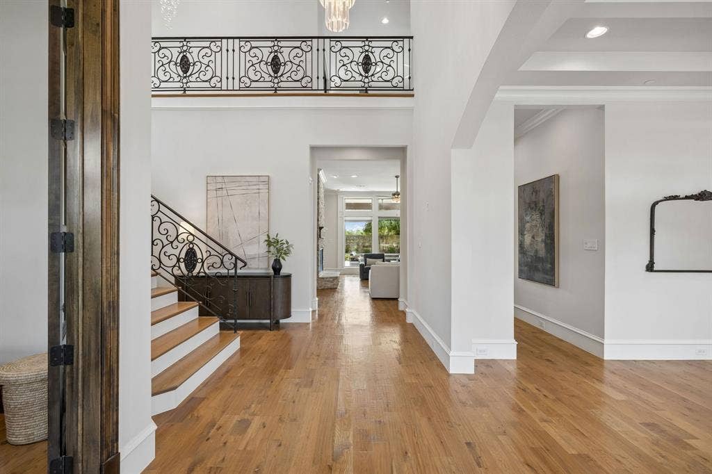 917 Lake Carillon Lane, Southlake, TX 76092