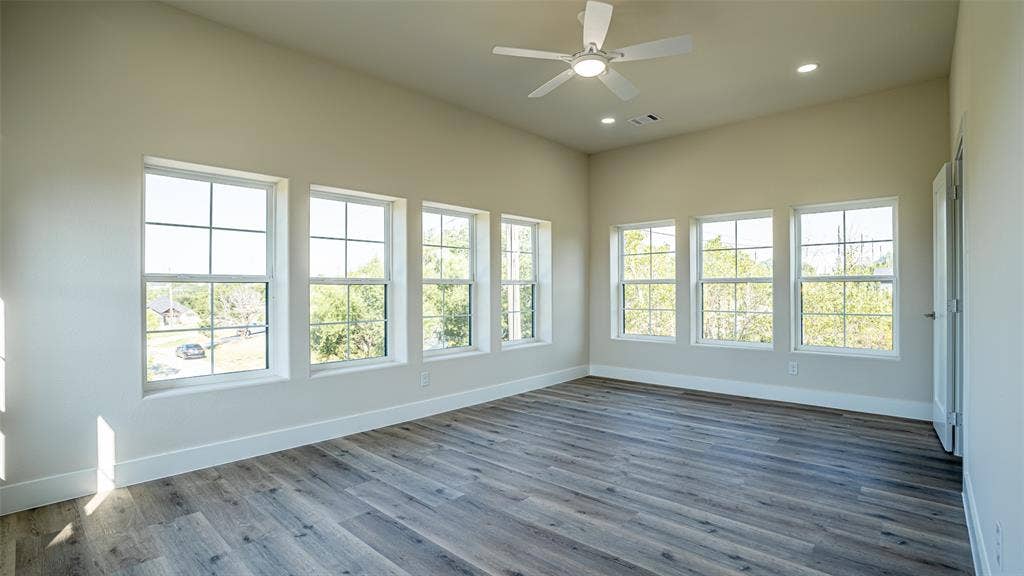 5426 Van Horn Drive, Granbury, TX 76048 5426 Van Horn Drive, Granbury, TX 76048