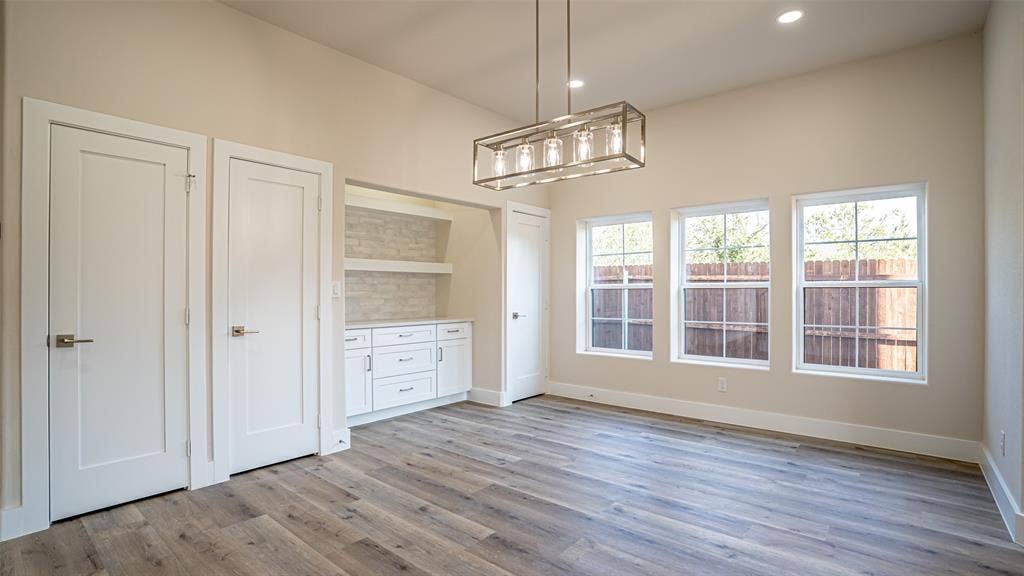 5426 Van Horn Drive, Granbury, TX 76048 5426 Van Horn Drive, Granbury, TX 76048
