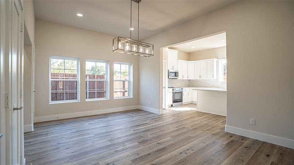 5426 Van Horn Drive, Granbury, TX 76048 5426 Van Horn Drive, Granbury, TX 76048