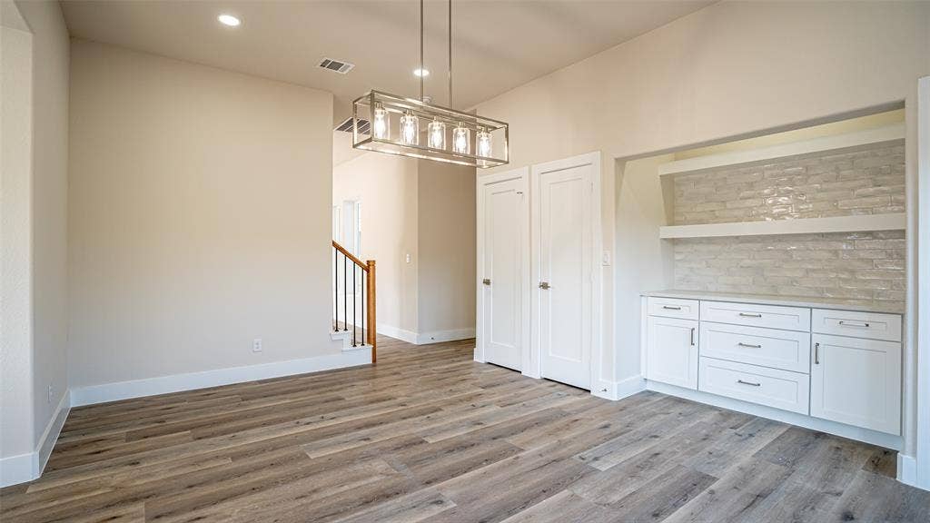 5426 Van Horn Drive, Granbury, TX 76048 5426 Van Horn Drive, Granbury, TX 76048