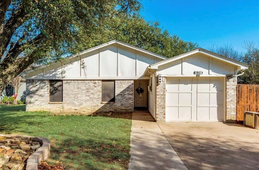 Property photo for 11218 Golden Triangle Circle, Fort Worth, TX