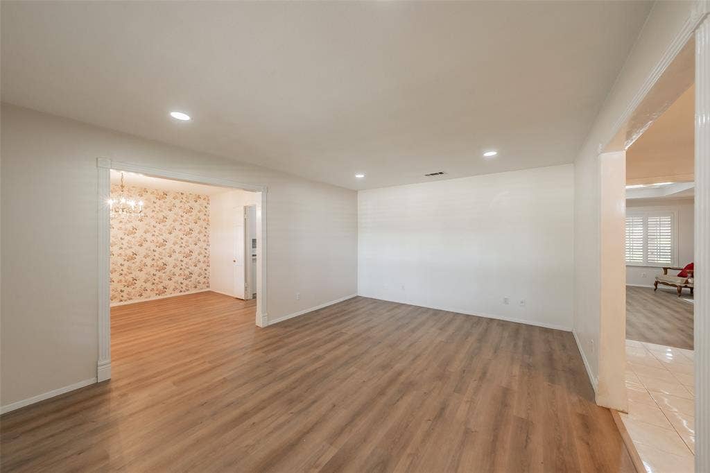 1718 Timbers Drive, Irving, TX 75061 1718 Timbers Drive, Irving, TX 75061