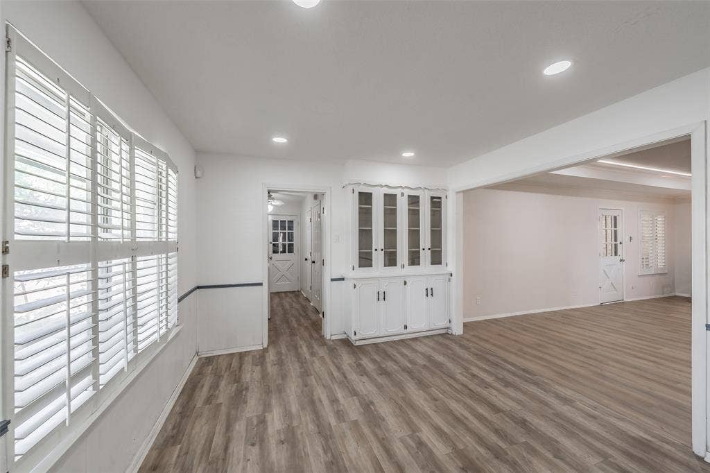 1718 Timbers Drive, Irving, TX 75061 1718 Timbers Drive, Irving, TX 75061