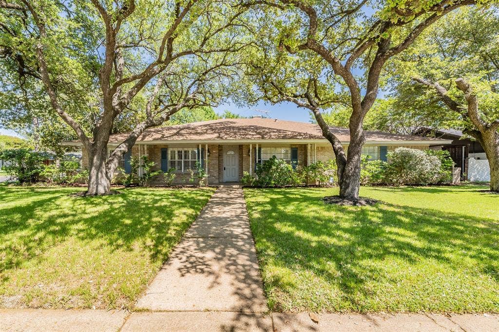 1718 Timbers Drive, Irving, TX 75061 1718 Timbers Drive, Irving, TX 75061