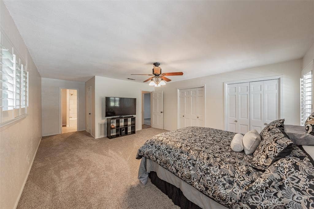 1718 Timbers Drive, Irving, TX 75061 1718 Timbers Drive, Irving, TX 75061