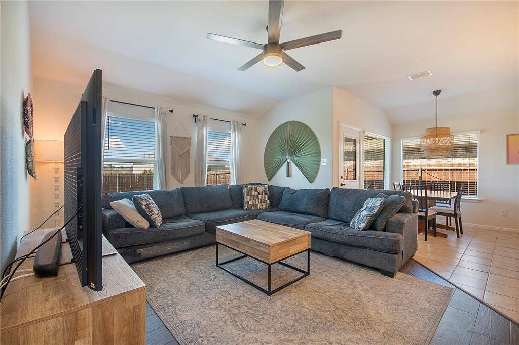 2316 Sadlers Creek Lane, Fort Worth, TX 76108 2316 Sadlers Creek Lane, Fort Worth, TX 76108