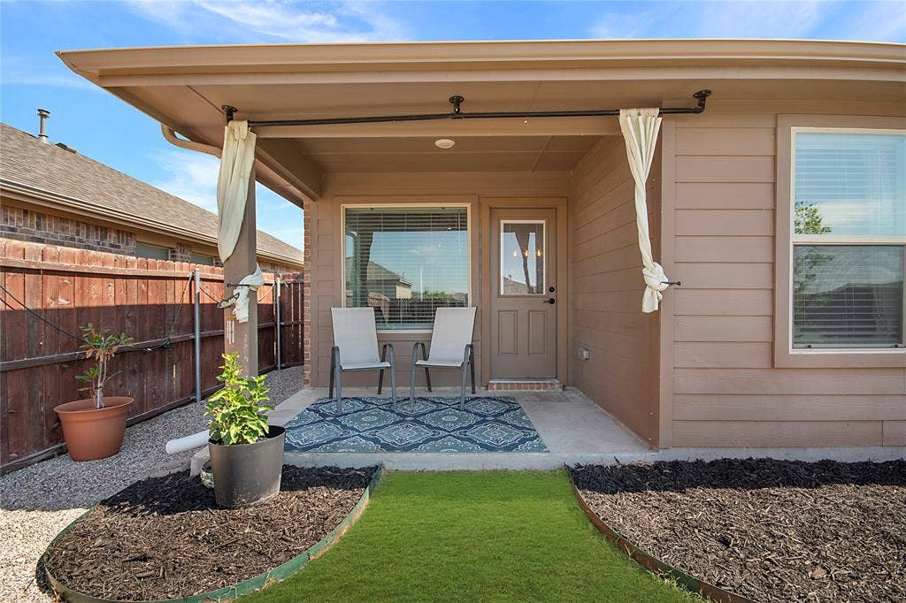 2316 Sadlers Creek Lane, Fort Worth, TX 76108 2316 Sadlers Creek Lane, Fort Worth, TX 76108