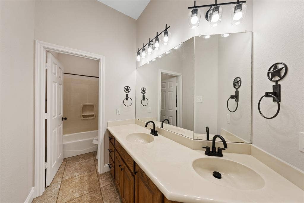 1008 Bosque Ridge Road, Crawford, TX 76638 1008 Bosque Ridge Road, Crawford, TX 76638