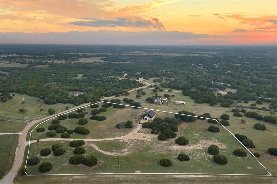 Property photo for 1008 Bosque Ridge Road, Crawford, TX