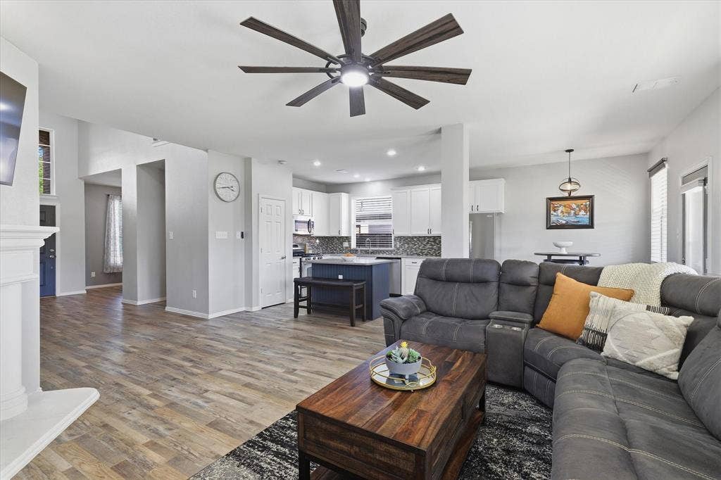 Connected kitchen, breakfast & family room spaces offer an easy flow for everyday living & entertaining.