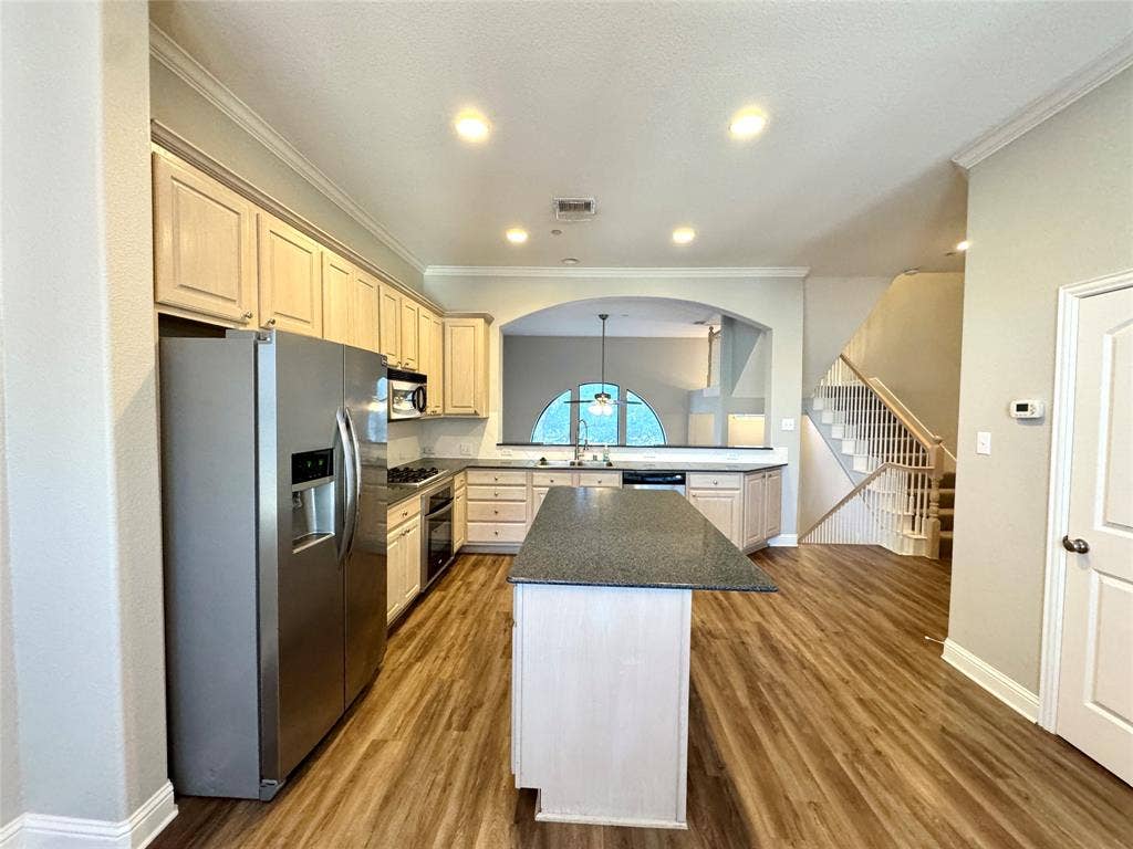 5741 Pantheon Court, Plano, TX 75024 5741 Pantheon Court, Plano, TX 75024