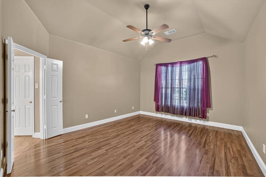 7406 Westway Drive, Rowlett, TX 75089 7406 Westway Drive, Rowlett, TX 75089