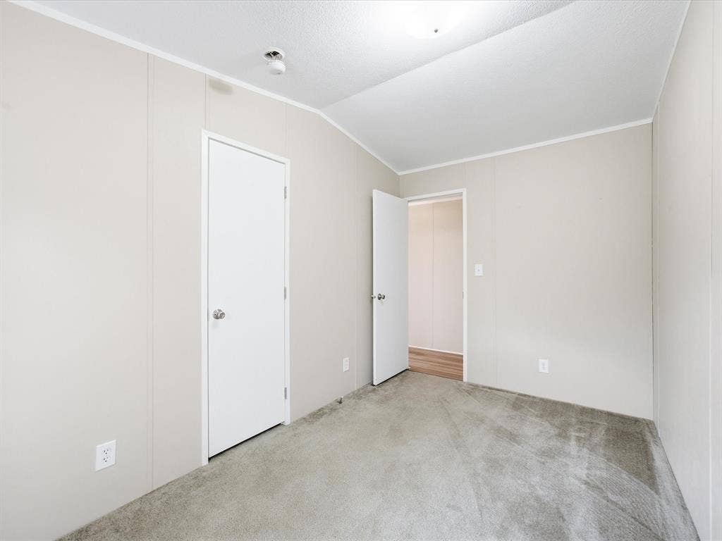 4113 Goliad Drive, Granbury, TX 76048 Split bedroom, nice sized closet with hall bath.