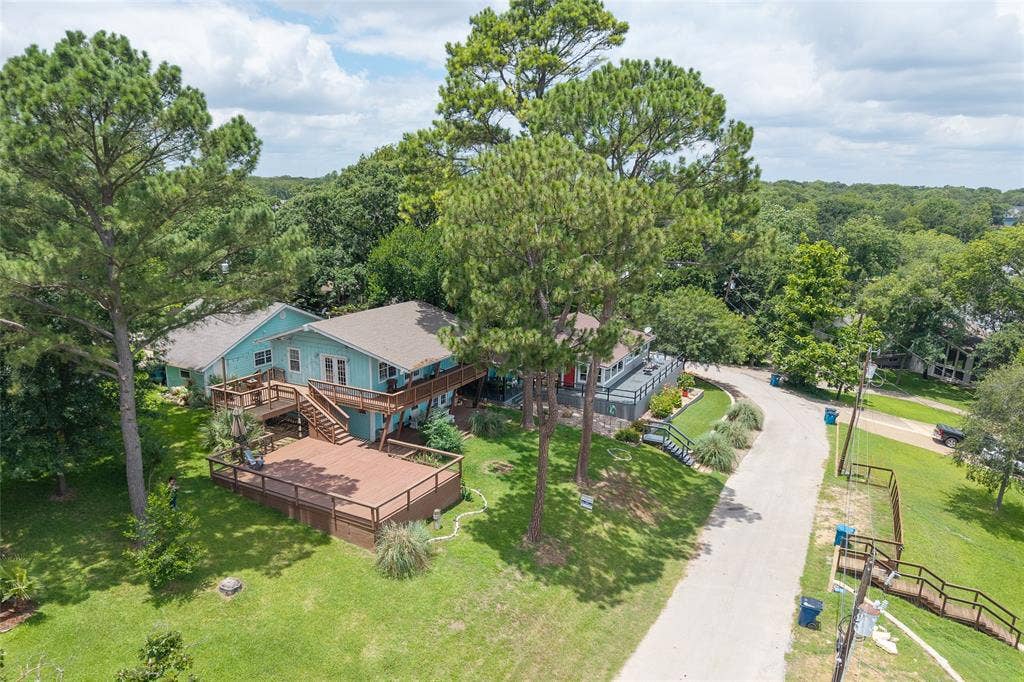 116 Isle Of View Drive, Tool, TX 75143 116 Isle Of View Drive, Tool, TX 75143