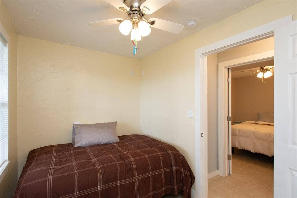 116 Isle Of View Drive, Tool, TX 75143 116 Isle Of View Drive, Tool, TX 75143
