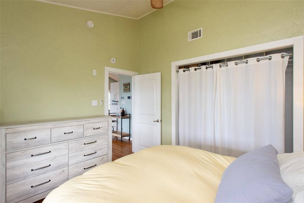 116 Isle Of View Drive, Tool, TX 75143 116 Isle Of View Drive, Tool, TX 75143
