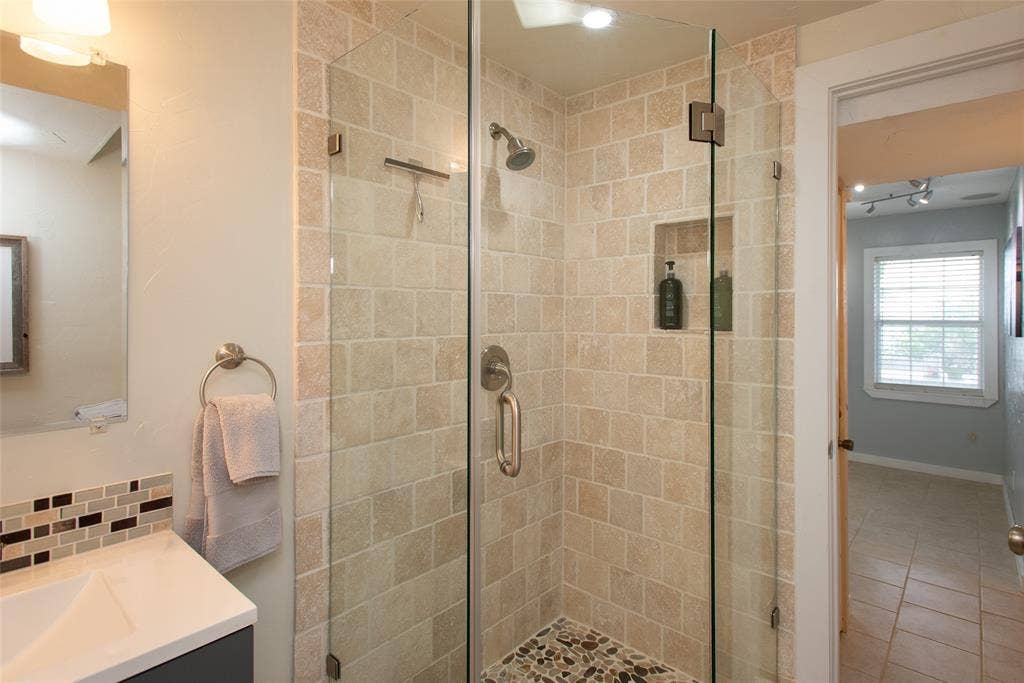 116 Isle Of View Drive, Tool, TX 75143 116 Isle Of View Drive, Tool, TX 75143