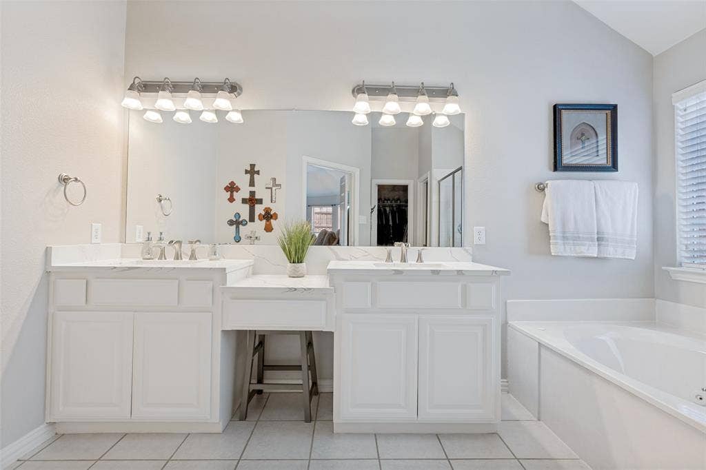 6119 Laurel Crest Lane, Sachse, TX 75048 6119 Laurel Crest Lane, Sachse, TX 75048
