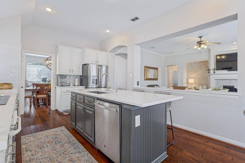 6119 Laurel Crest Lane, Sachse, TX 75048 6119 Laurel Crest Lane, Sachse, TX 75048