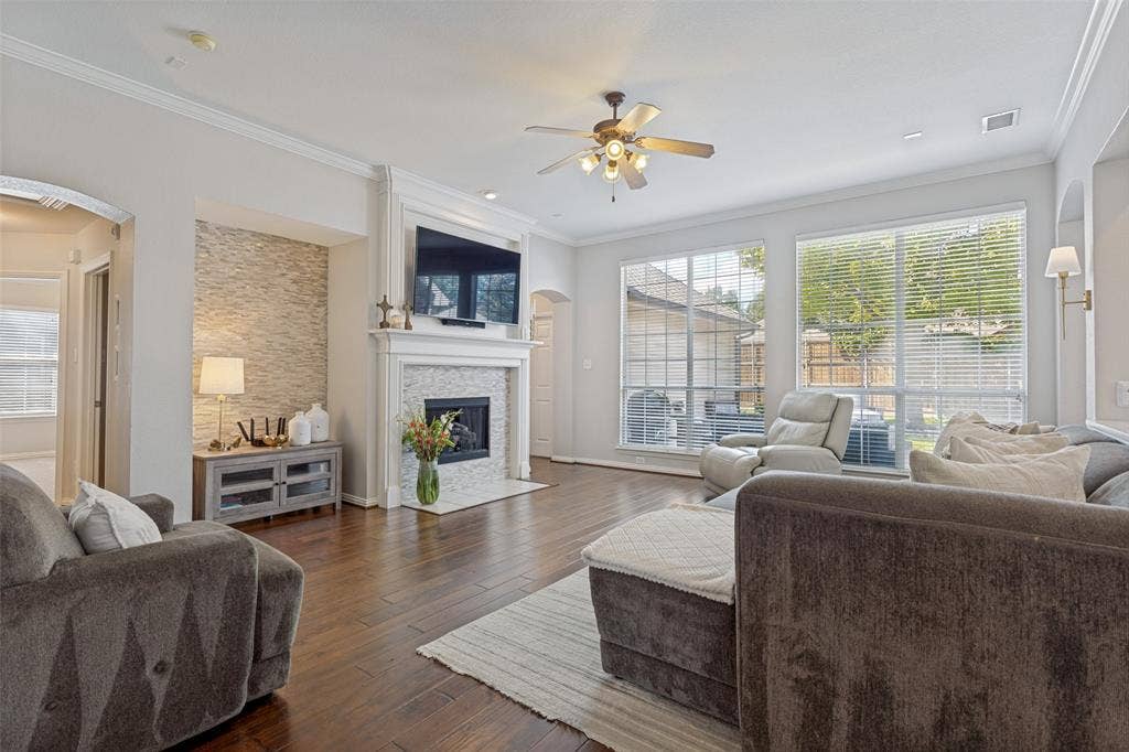 6119 Laurel Crest Lane, Sachse, TX 75048 6119 Laurel Crest Lane, Sachse, TX 75048