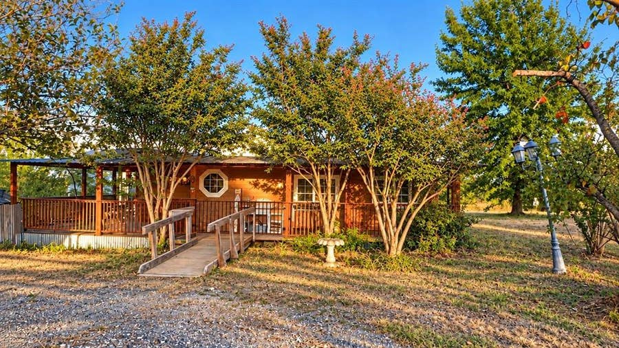 Property photo for 14833 Fm 2756, Farmersville, TX