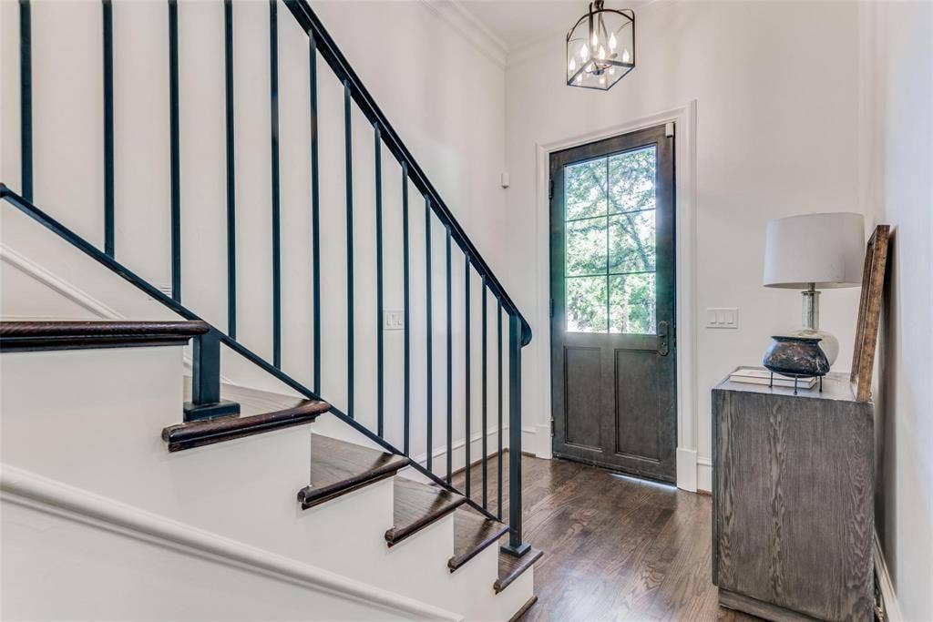 4608 Abbott Avenue, #103, Highland Park, TX 75205 4608 Abbott Avenue, #103, Highland Park, TX 75205