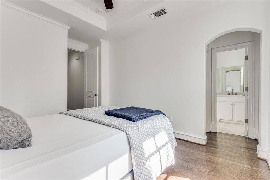 4608 Abbott Avenue, #103, Highland Park, TX 75205 4608 Abbott Avenue, #103, Highland Park, TX 75205